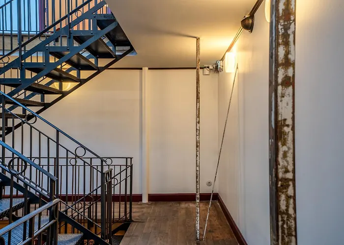 31bis - Cinq D'architecte, Entre Heritage Et Design - Sauna - Centre * Νανσύ