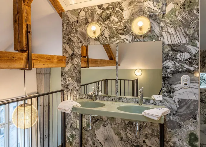 31bis - Cinq D'architecte, Entre Heritage Et Design - Sauna - Centre * Νανσύ